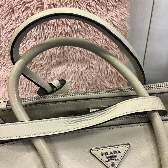 Prada Twin Pocket Tote Bag - Picture 5 of 7
